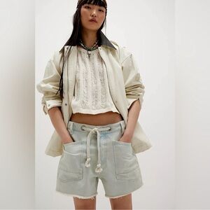 Free People Light Blue Moxie Denim Shorts size 29